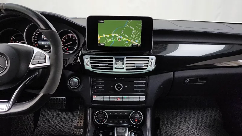 Mercedes-Benz CLS-Class