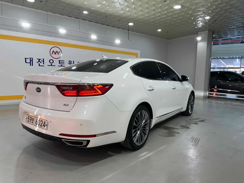 Kia K7