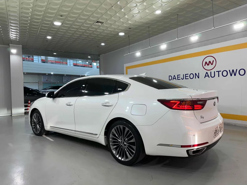 Kia K7