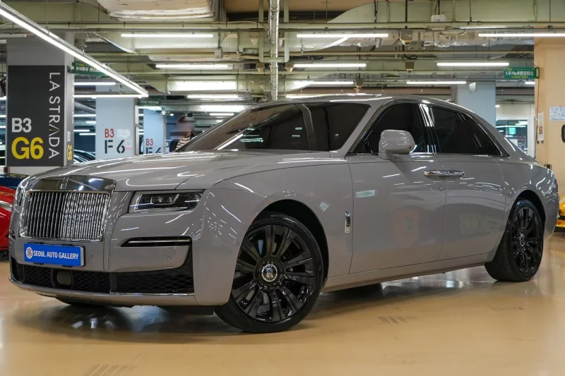 Rolls-Royce GHOST