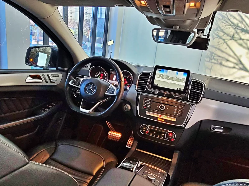 Mercedes-Benz GLE-Class