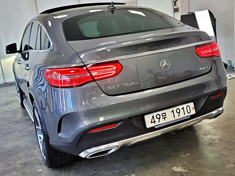 Mercedes-Benz GLE-Class