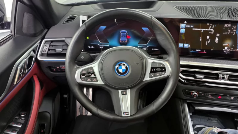 BMW i4