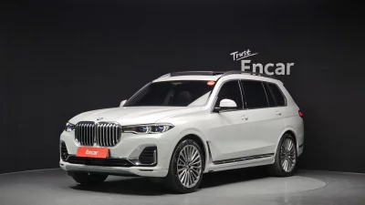 BMW X7