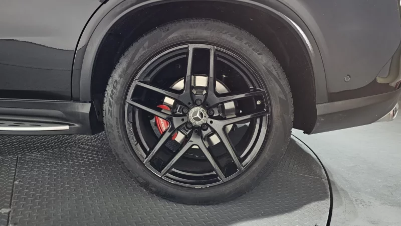 Mercedes-Benz GLE-Class