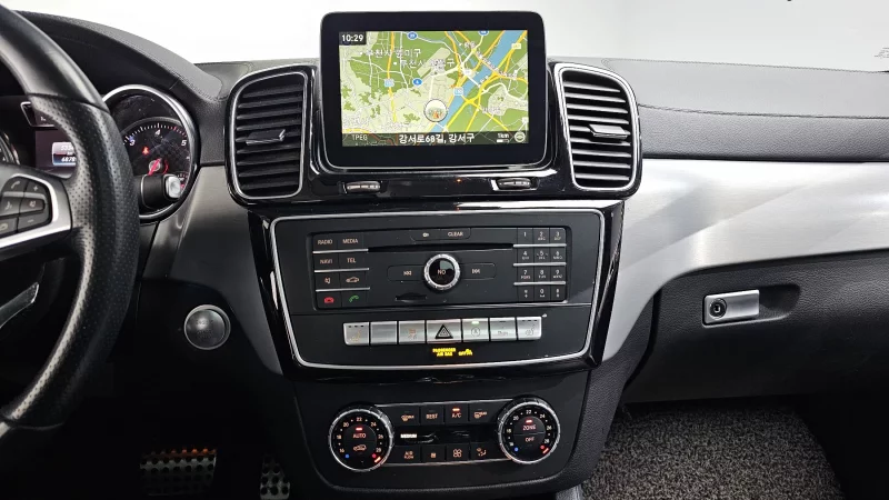 Mercedes-Benz GLE-Class