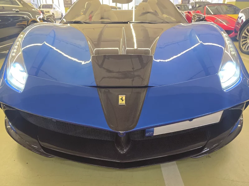 Ferrari 488