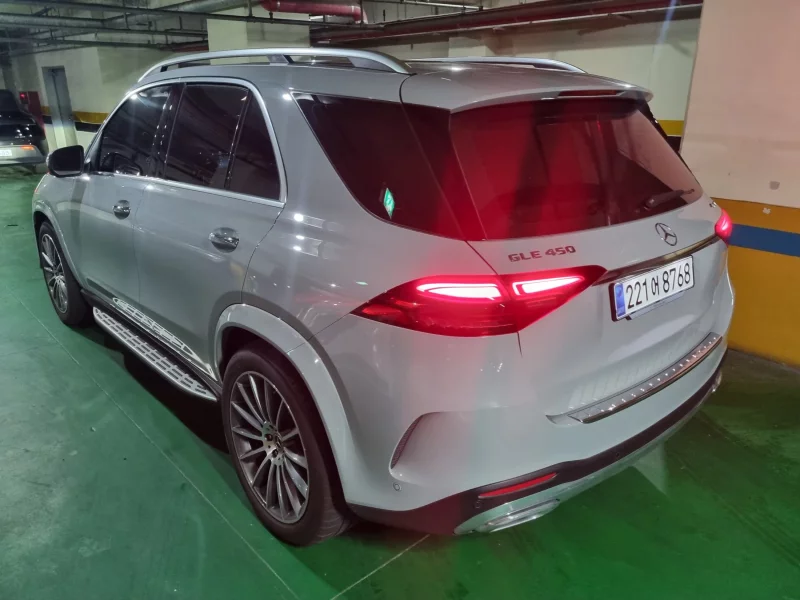 Mercedes-Benz GLE-Class