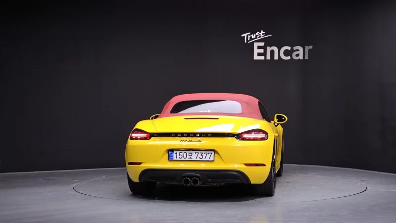 Porsche 718