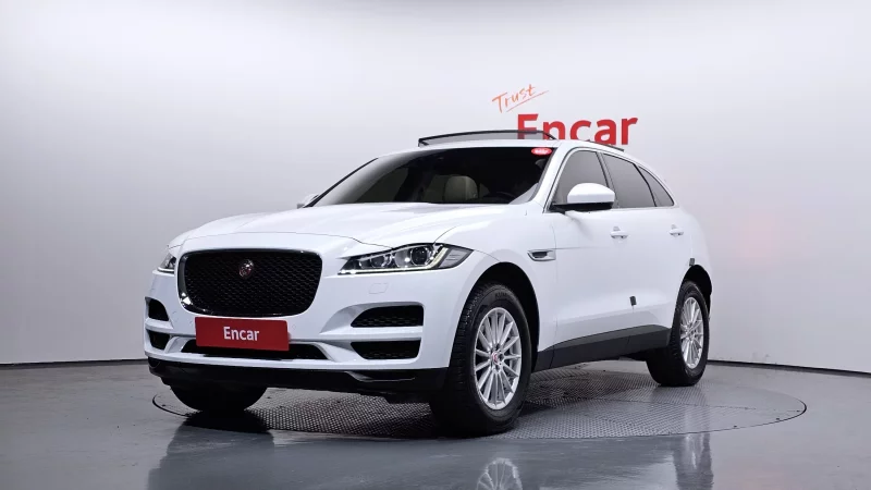 Jaguar F-PACE