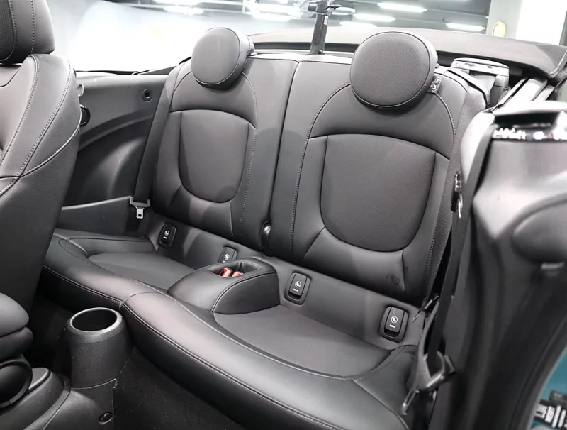 MINI Cooper Convertible