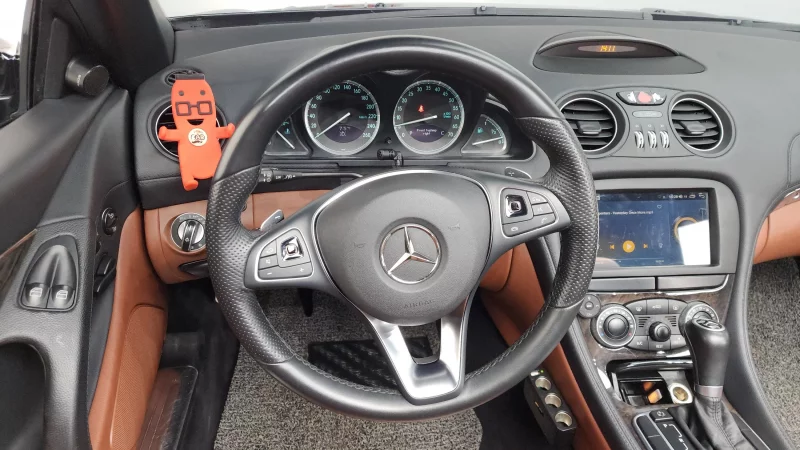 Mercedes-Benz SL-Class