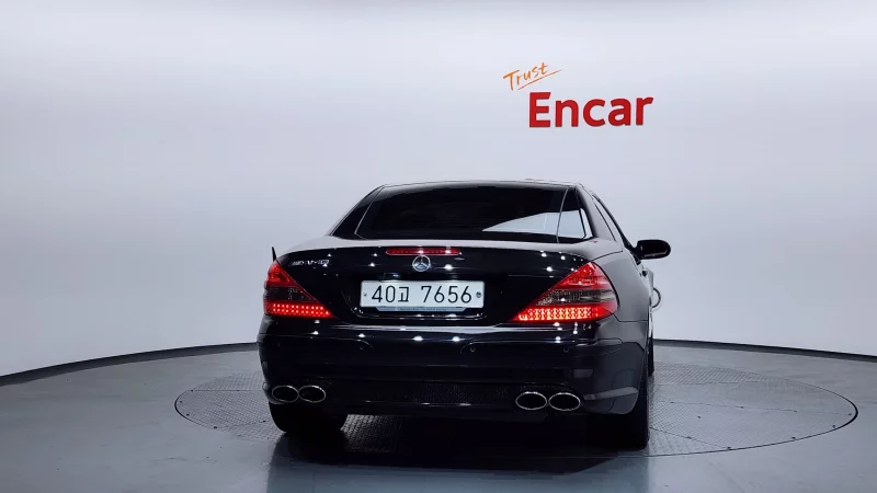 Mercedes-Benz SL-Class