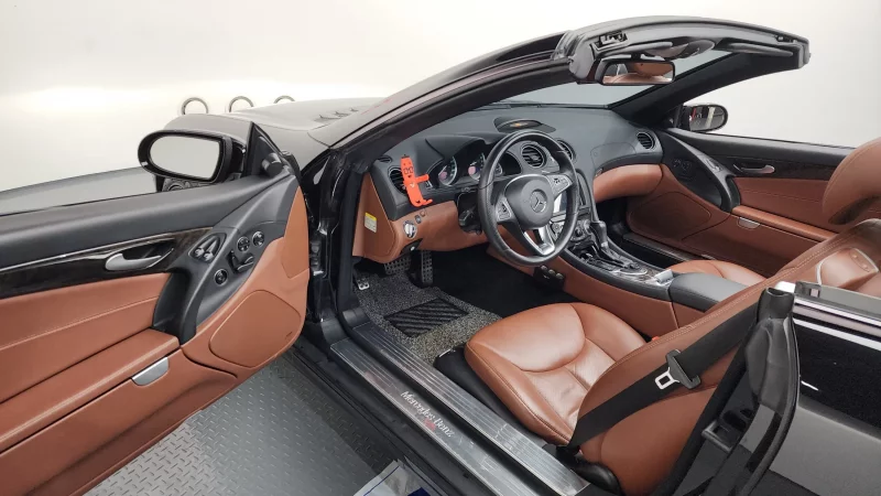 Mercedes-Benz SL-Class