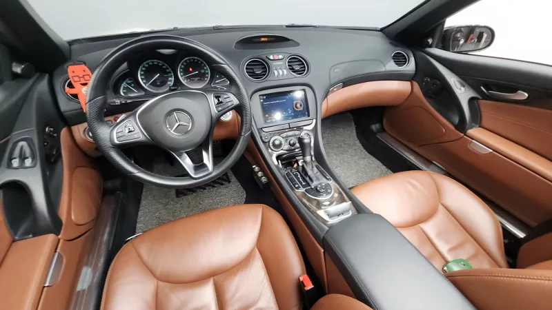 Mercedes-Benz SL-Class