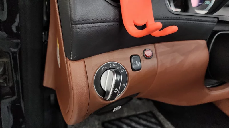 Mercedes-Benz SL-Class