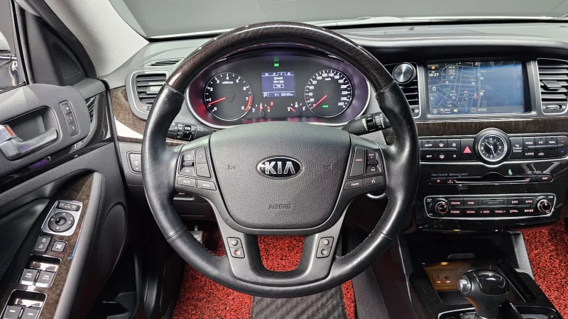 Kia K7