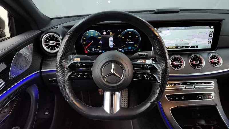 Mercedes-Benz CLS-Class