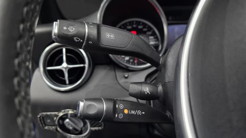 Mercedes-Benz SLC-Class