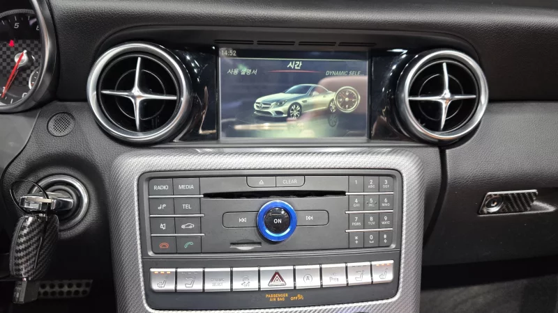 Mercedes-Benz SLC-Class