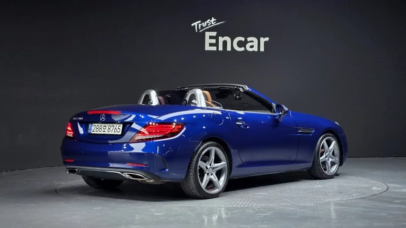 Mercedes-Benz SLC-Class