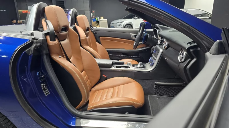 Mercedes-Benz SLC-Class