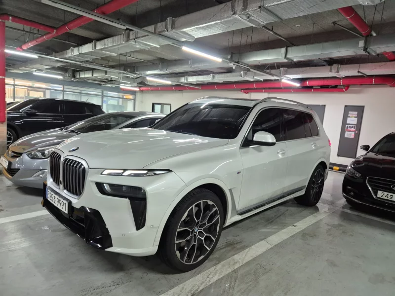 BMW X7
