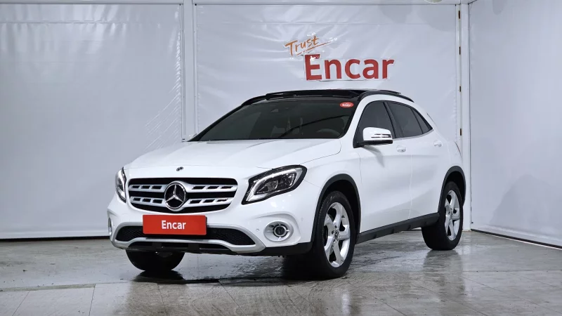Mercedes-Benz GLA-Class