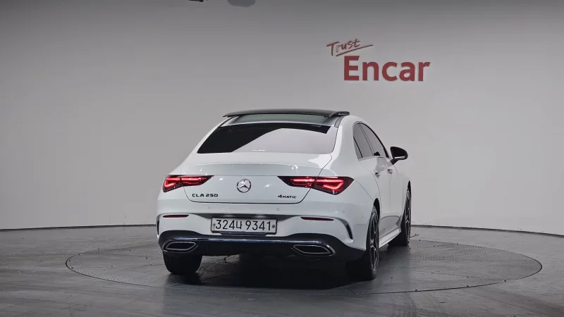 Mercedes-Benz CLA-Class