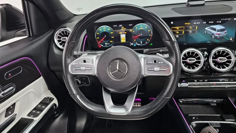 Mercedes-Benz GLB-Class