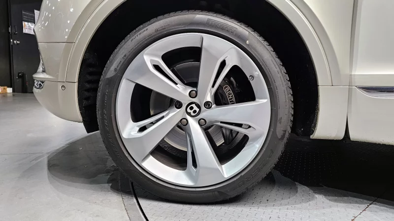 Bentley Bentayga