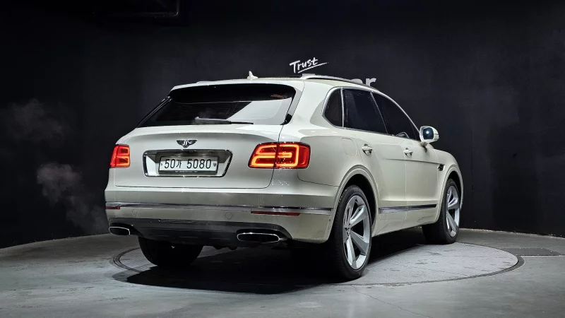 Bentley Bentayga