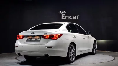 Infiniti Q50