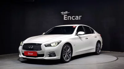 Infiniti Q50