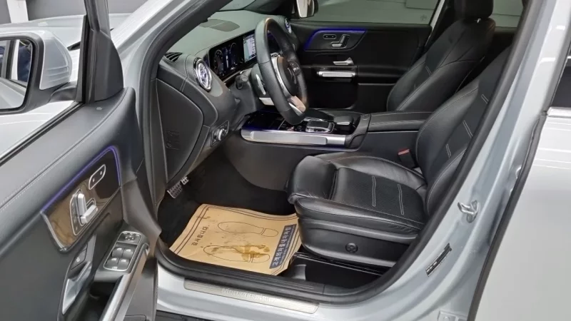 Mercedes-Benz GLB-Class