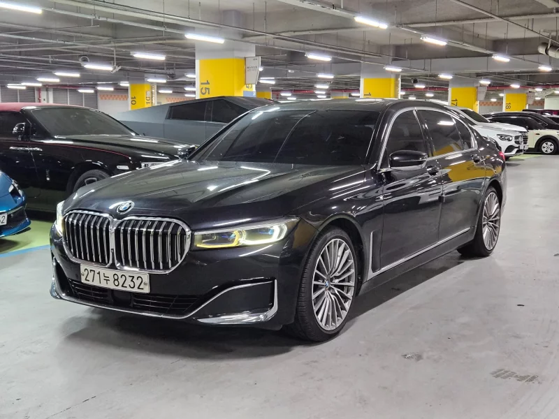 BMW 7-Series