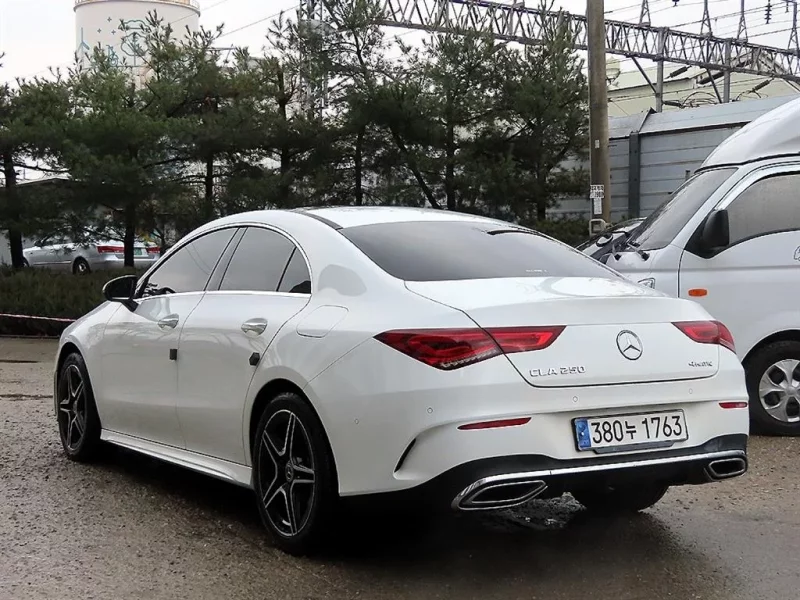 Mercedes-Benz CLA-Class