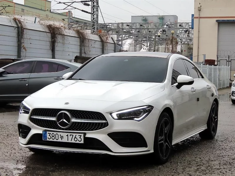 Mercedes-Benz CLA-Class