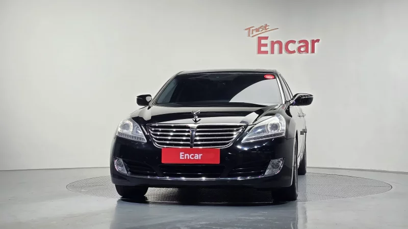 Hyundai Equus