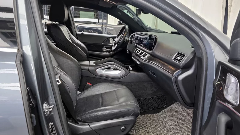 Mercedes-Benz GLE-Class