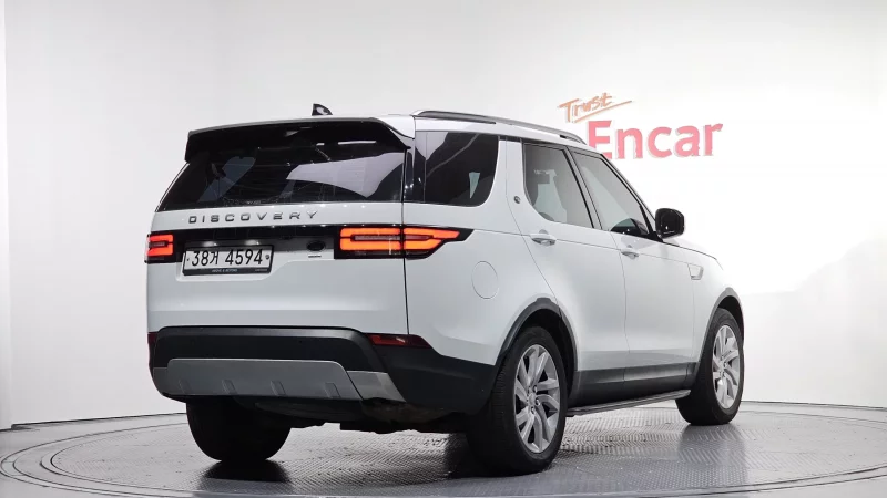 Land Rover DISCOVERY