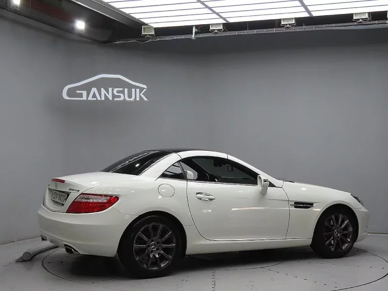 Mercedes-Benz SLK-Class