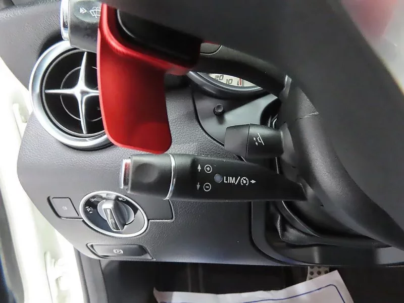 Mercedes-Benz SLK-Class