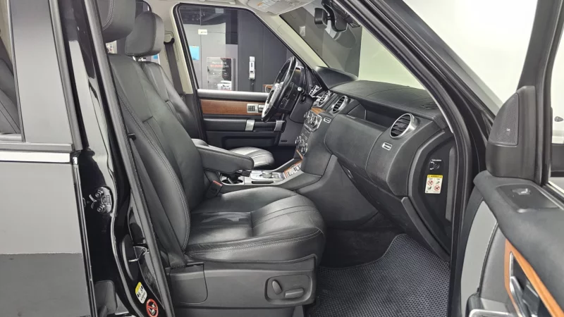 Land Rover DISCOVERY