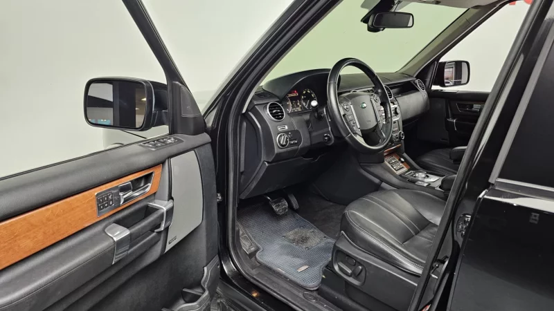 Land Rover DISCOVERY