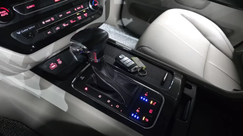 Kia Carnival