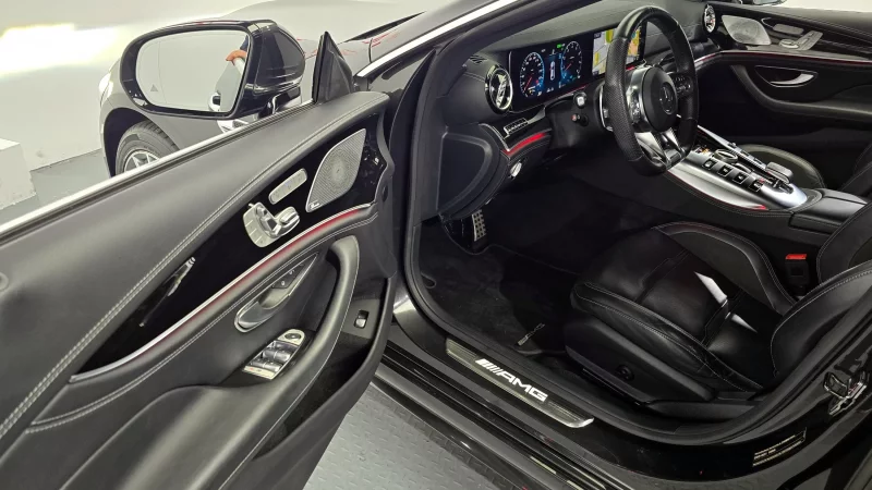 Mercedes-Benz AMG GT