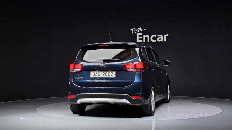 Kia Carens