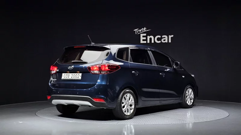 Kia Carens