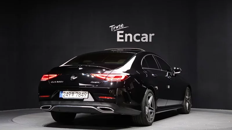 Mercedes-Benz CLS-Class
